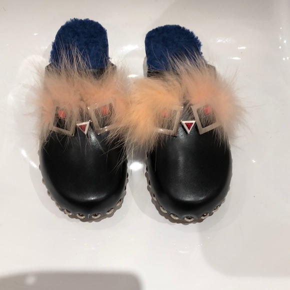 SOLD!!Fendi Fox fur shearling lined monster clogs - Picture 2 of 8
